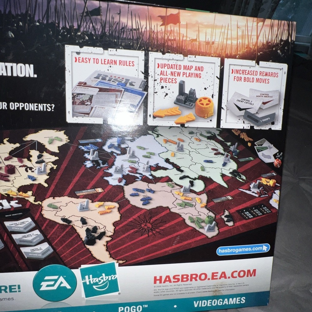 New 2008 Risk Board Game Of Strategic Conquest Parker Brothers Hasbro 12+ - Picture 5 of 6